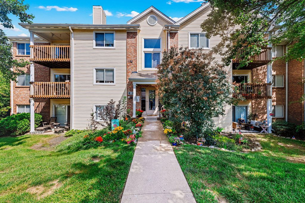 29 Rio Grande Circle, 10, Florence, KY 41042