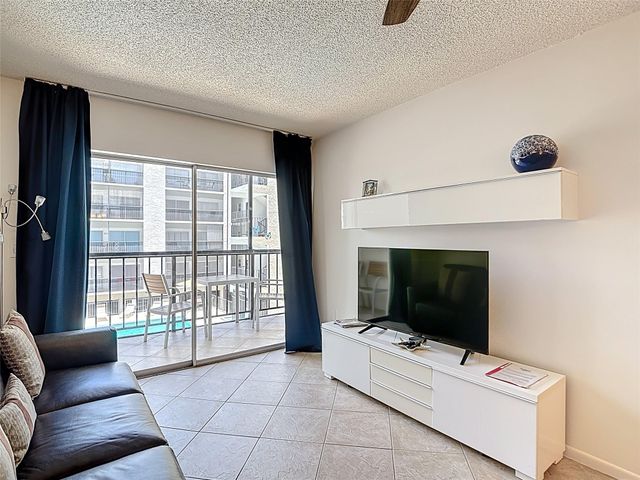 201 178th Dr 315, Sunny Isles Beach, FL 33160