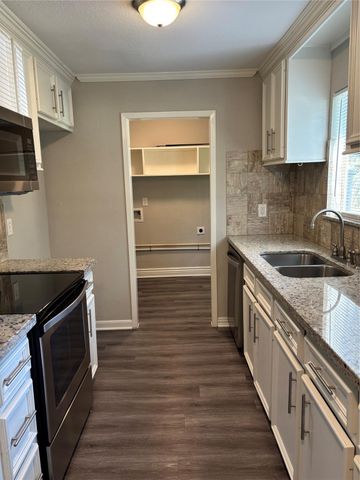 410 Shirlington Road, Conroe, TX 77316