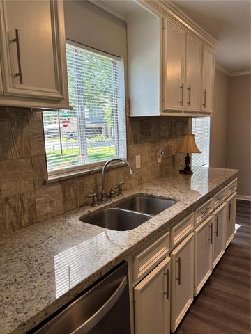410 Shirlington Road, Conroe, TX 77316