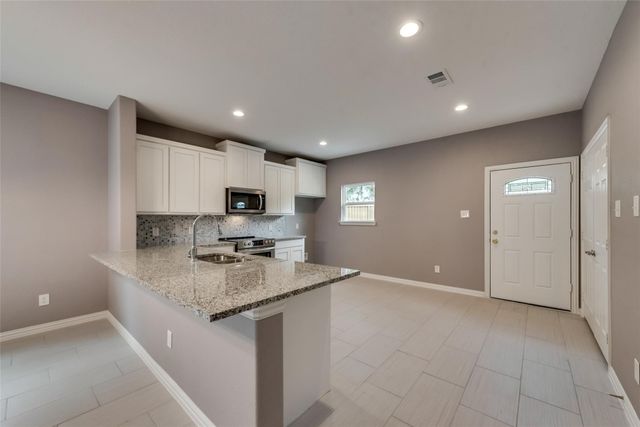 2507 S Ewing Avenue, Dallas, TX 75216