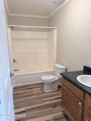 1231 Camp Bon Temps Road, Breaux Bridge, LA 70517