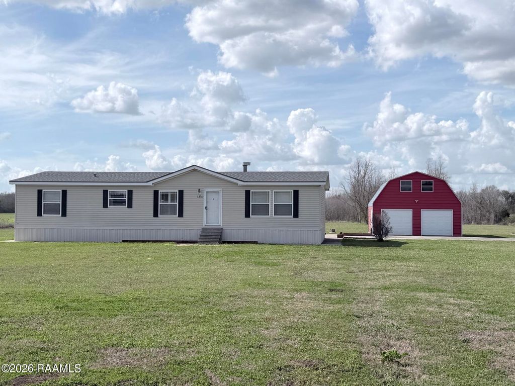 1231 Camp Bon Temps Road, Breaux Bridge, LA 70517