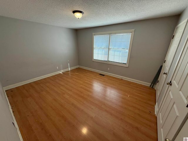 6015 Oakhaven Drive, Paducah, KY 42003