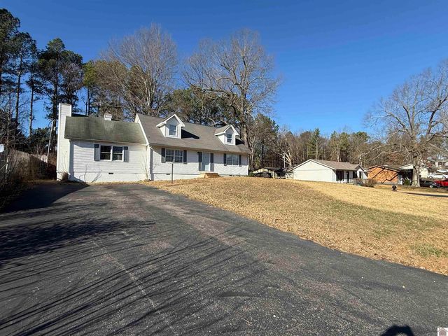 6015 Oakhaven Drive, Paducah, KY 42003