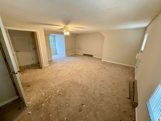 6015 Oakhaven Drive, Paducah, KY 42003