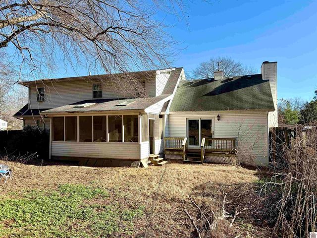 6015 Oakhaven Drive, Paducah, KY 42003