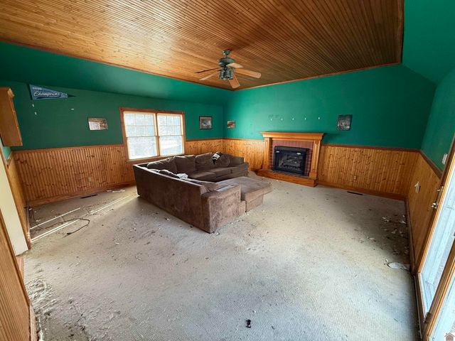 6015 Oakhaven Drive, Paducah, KY 42003