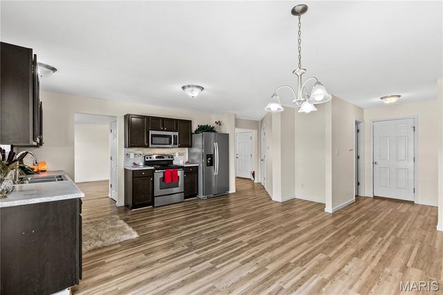 2024 Briarridge Drive, Lake St Louis, MO 63367