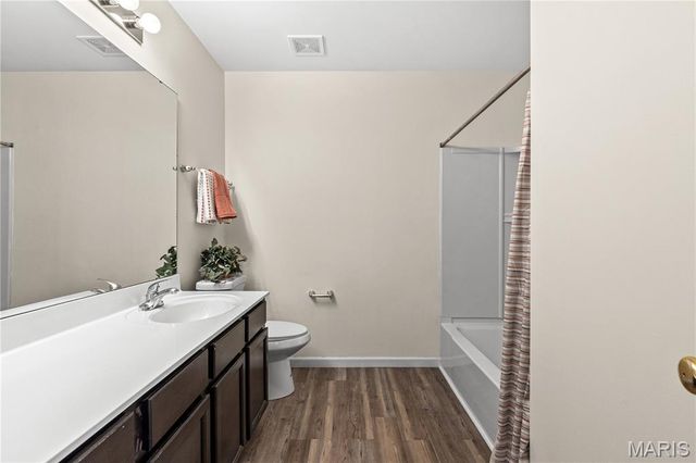 2024 Briarridge Drive, Lake St Louis, MO 63367