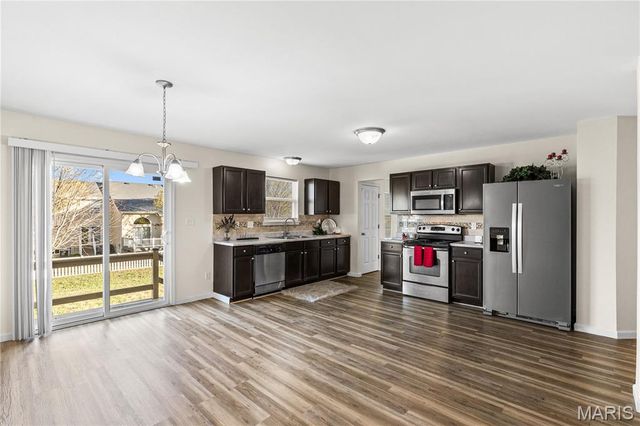 2024 Briarridge Drive, Lake St Louis, MO 63367