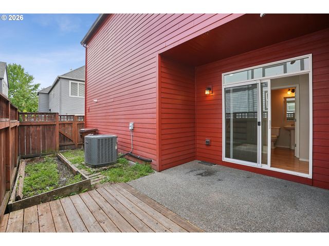1164 Se TAMANGO St, Hillsboro, OR 97123