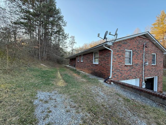 5302 Gray RD, Knoxville, TN 37938