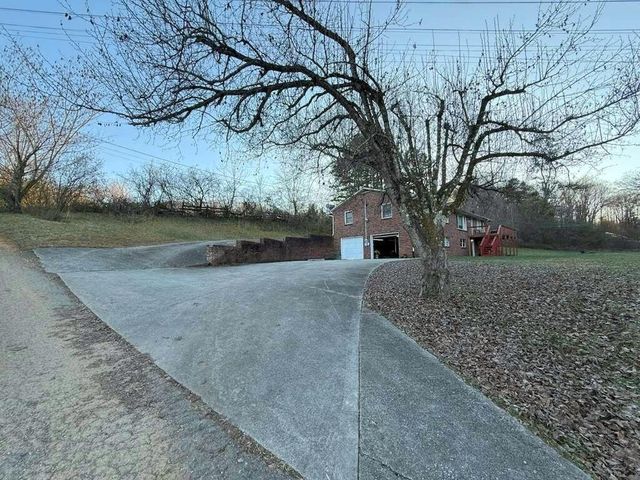 5302 Gray RD, Knoxville, TN 37938