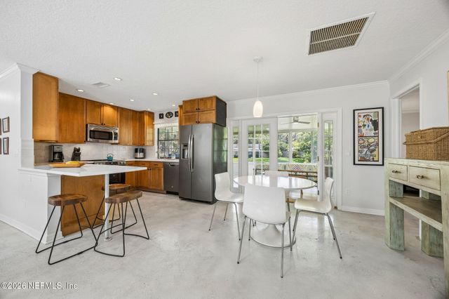 599 ALHAMBRA Lane N, Ponte Vedra Beach, FL 32082