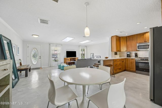 599 ALHAMBRA Lane N, Ponte Vedra Beach, FL 32082