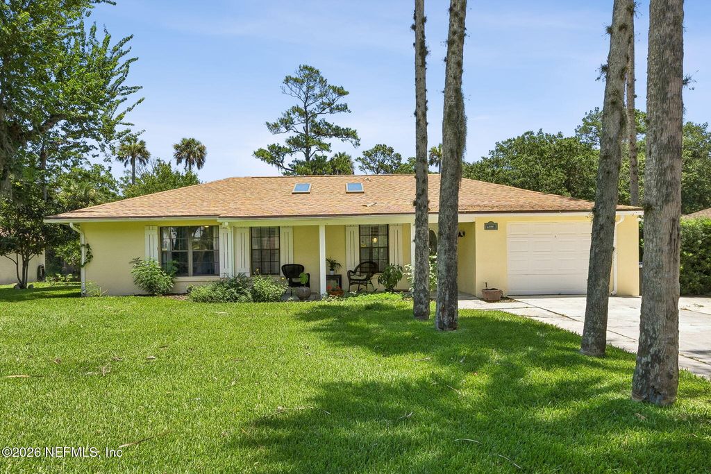 599 ALHAMBRA Lane N, Ponte Vedra Beach, FL 32082