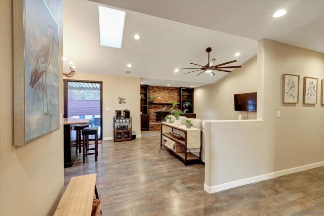 2002 Mendocino Blvd, San Diego, CA 92107