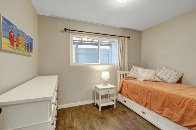 2002 Mendocino Blvd, San Diego, CA 92107