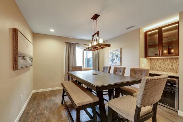 2002 Mendocino Blvd, San Diego, CA 92107