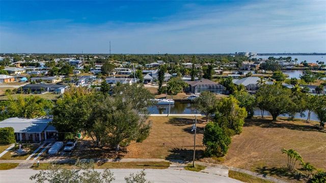165 SMALL STREET SE, Port Charlotte, FL 33952