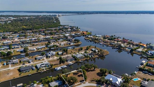 165 SMALL STREET SE, Port Charlotte, FL 33952