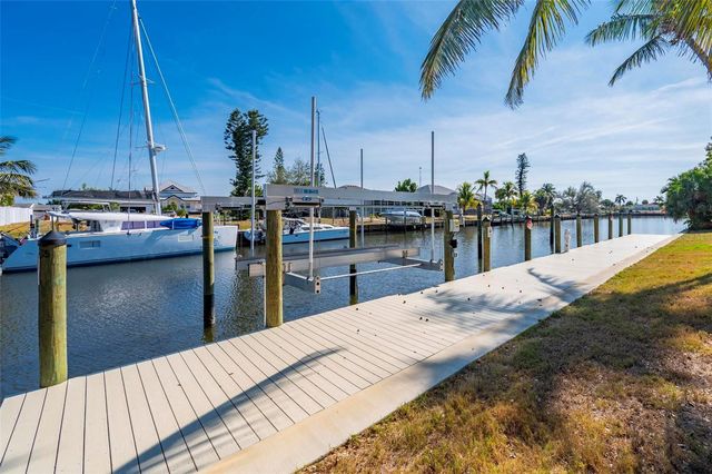 165 SMALL STREET SE, Port Charlotte, FL 33952