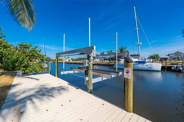 165 SMALL STREET SE, Port Charlotte, FL 33952