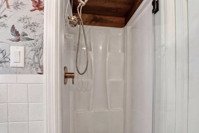 2 Steppingstone Road, Bedford, NH 03110