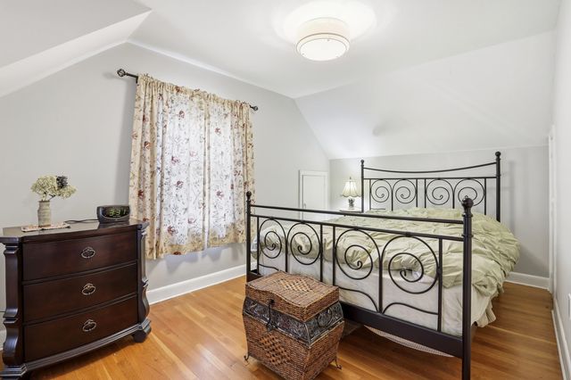 2 Steppingstone Road, Bedford, NH 03110