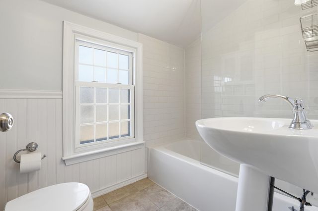 2 Steppingstone Road, Bedford, NH 03110