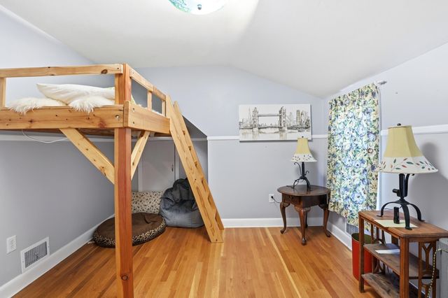 2 Steppingstone Road, Bedford, NH 03110