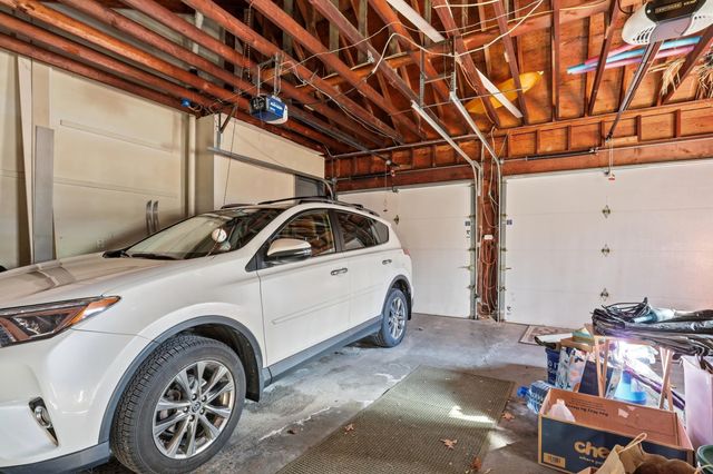 2 Steppingstone Road, Bedford, NH 03110