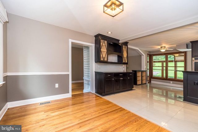 80 MENDENHALL DR, Glen Mills, PA 19342