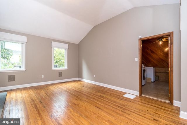 80 MENDENHALL DR, Glen Mills, PA 19342
