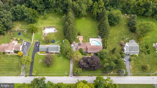 80 MENDENHALL DR, Glen Mills, PA 19342