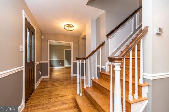 80 MENDENHALL DR, Glen Mills, PA 19342