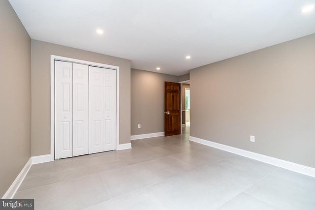 80 MENDENHALL DR, Glen Mills, PA 19342