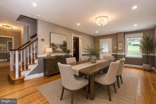 80 MENDENHALL DR, Glen Mills, PA 19342