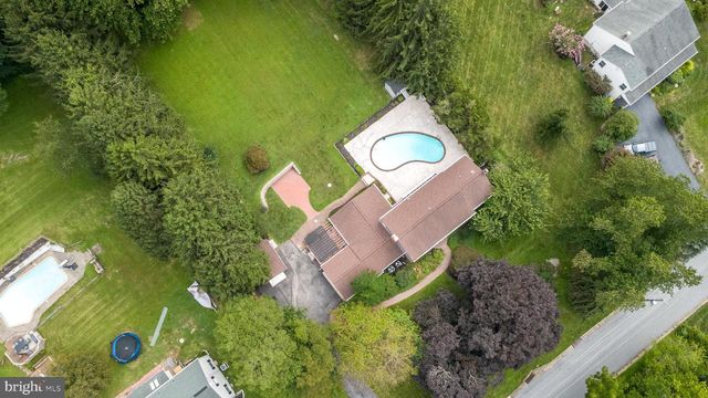 80 MENDENHALL DR, Glen Mills, PA 19342