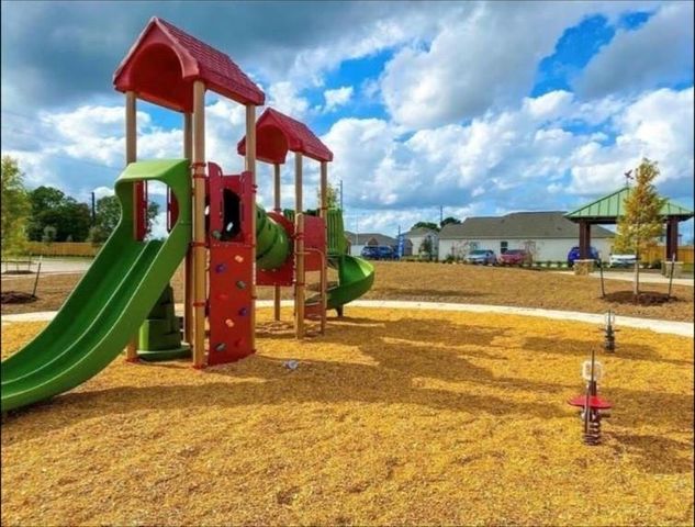 4927 Highland Crest Drive, Richmond, TX 77469