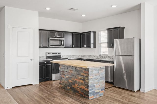 4927 Highland Crest Drive, Richmond, TX 77469