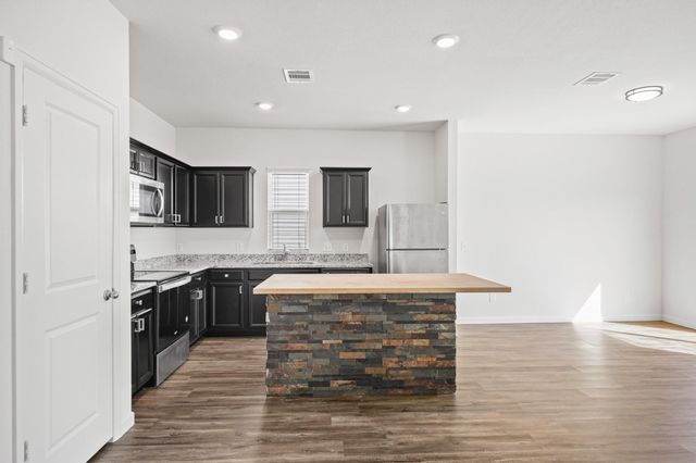 4927 Highland Crest Drive, Richmond, TX 77469