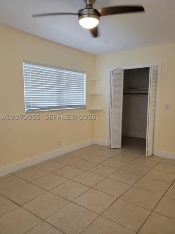 4730 NW 10th Ct 302, Plantation, FL 33313