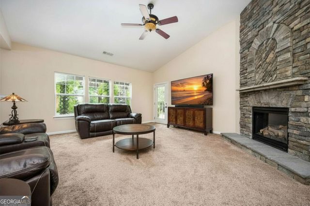 538 Olympic Way, Acworth, GA 30102
