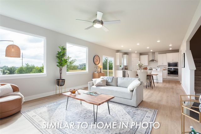 909 Walnut Drive, Norwalk, IA 50211