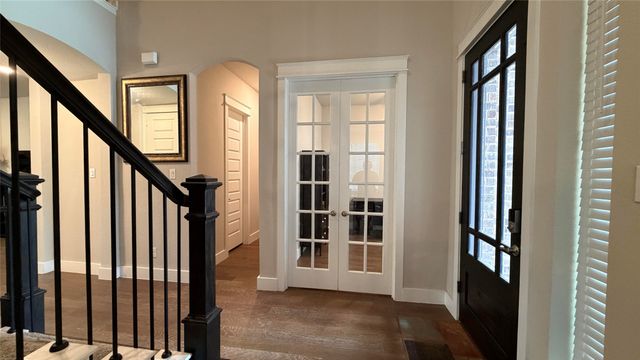 912 Fallbrook Avenue, Denton, TX 76210