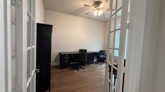 912 Fallbrook Avenue, Denton, TX 76210