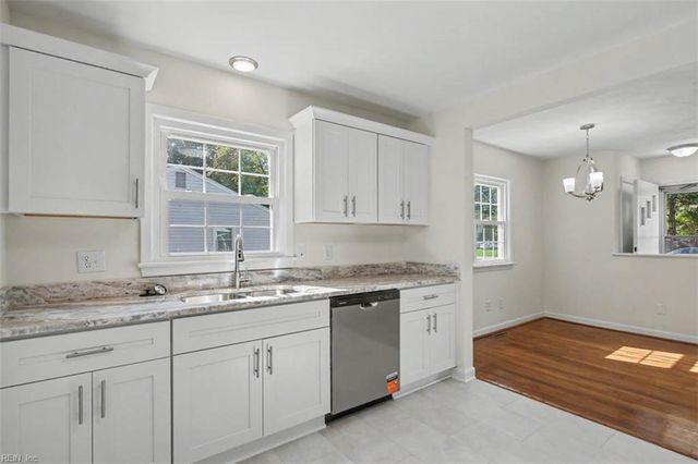 798 Old Oyster Point RD, Newport News, VA 23602