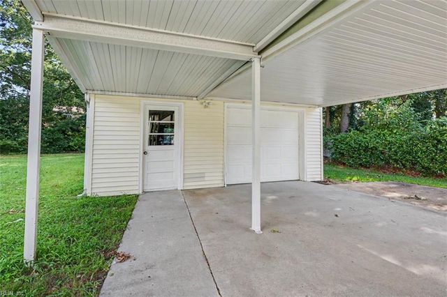 798 Old Oyster Point RD, Newport News, VA 23602